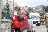 地震發生後，職員及義工協助救災及提供醫療援助，並向流離失所的災民提供糧食、應急物資及臨時住所。