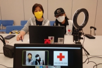 Volunteers used technology and adopted flexible and diversified service modes, such as virtual ward visits, virtual programs, and production of recreational videos on singing, magic, sign language dance, drama, and community-related information for the patients, to enable them to stay connected with the community during their stay in the hospitals.